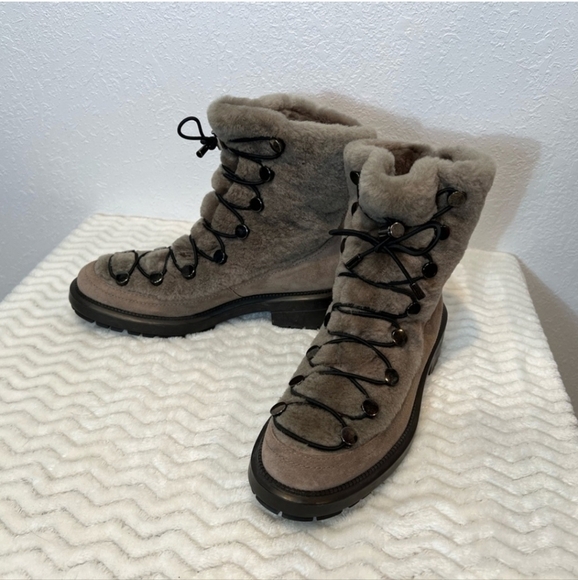 Aquatalia Women's Lorena Genuine Shearling Boot Tan Size 6 - Picture 1 of 8